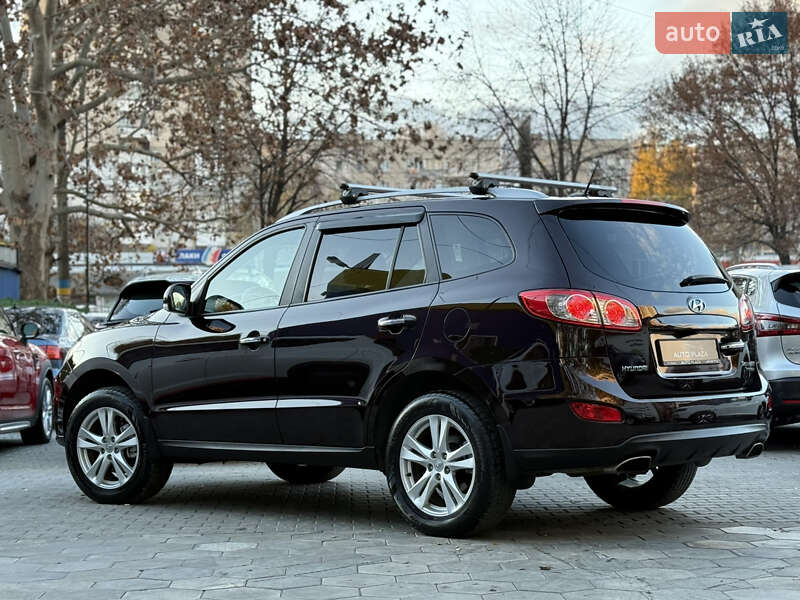 Внедорожник / Кроссовер Hyundai Santa FE 2011 в Одессе