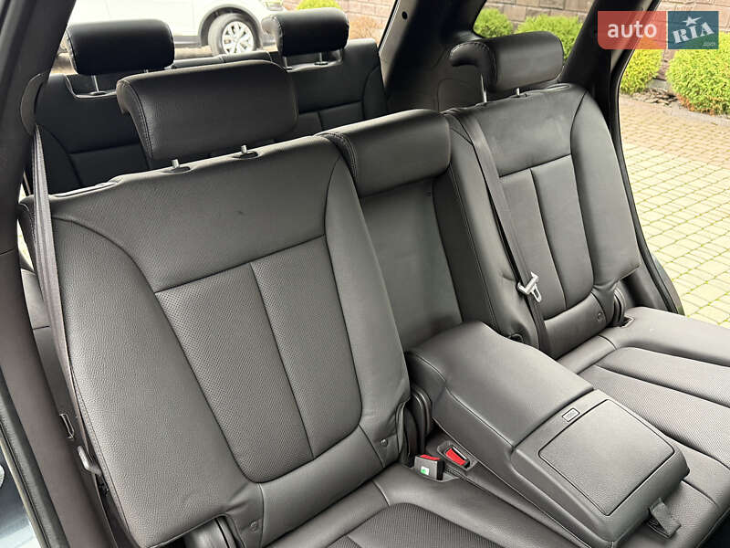 Внедорожник / Кроссовер Hyundai Santa FE 2012 в Ровно