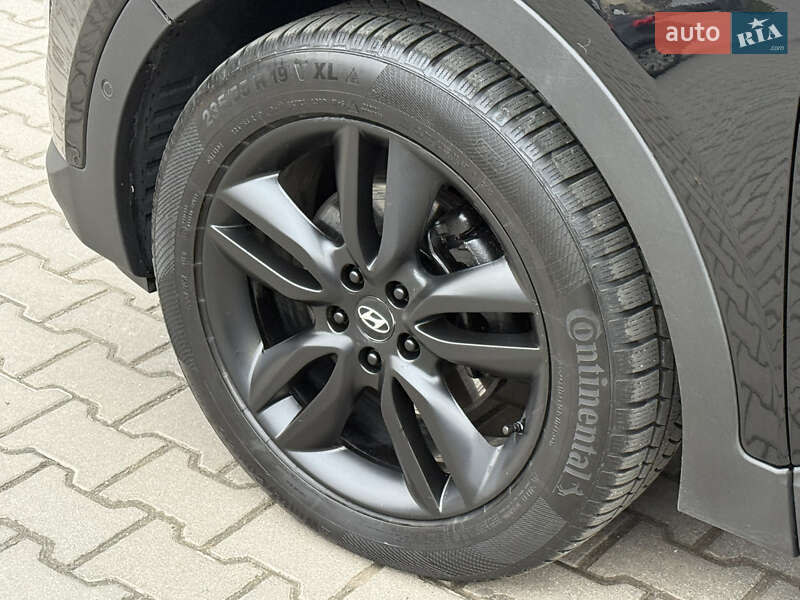 Внедорожник / Кроссовер Hyundai Santa FE 2014 в Ровно