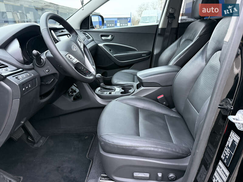 Внедорожник / Кроссовер Hyundai Santa FE 2014 в Ровно