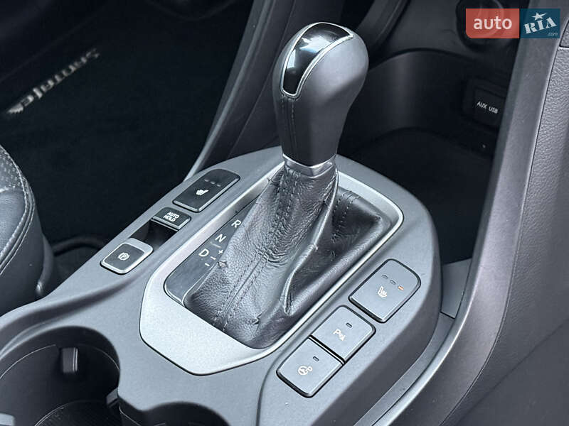 Внедорожник / Кроссовер Hyundai Santa FE 2014 в Ровно