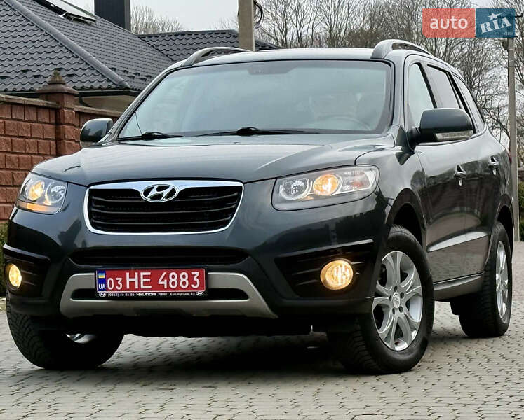 Внедорожник / Кроссовер Hyundai Santa FE 2012 в Ровно