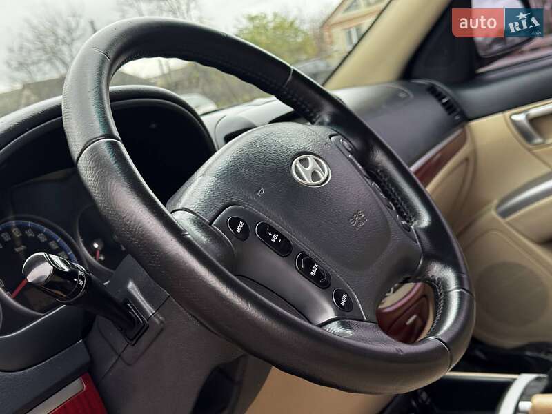 Внедорожник / Кроссовер Hyundai Santa FE 2009 в Ахтырке фото 19 Внедорожник / Кроссовер Hyundai Santa FE 2009 в Ахтырке