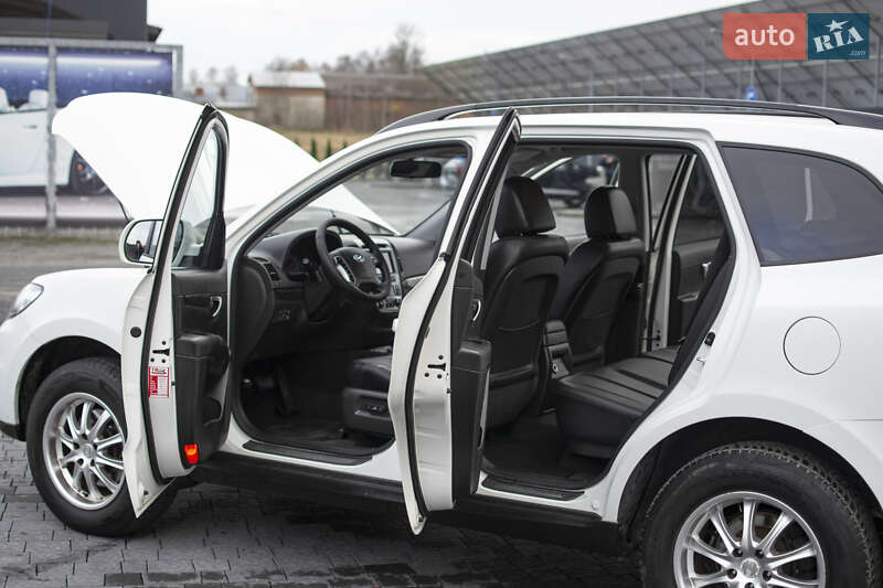 Внедорожник / Кроссовер Hyundai Santa FE 2011 в Самборе фото 27 Внедорожник / Кроссовер Hyundai Santa FE 2011 в Самборе