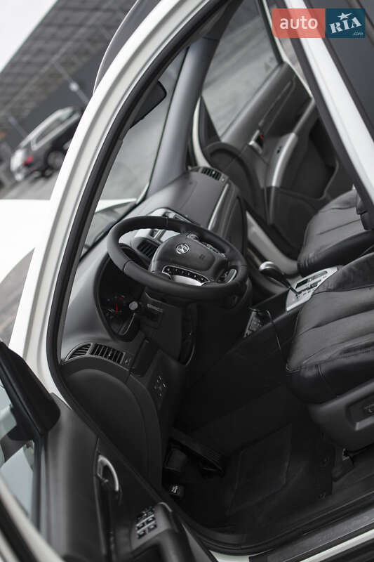 Внедорожник / Кроссовер Hyundai Santa FE 2011 в Самборе фото 29 Внедорожник / Кроссовер Hyundai Santa FE 2011 в Самборе