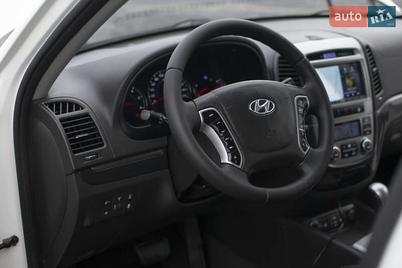 Внедорожник / Кроссовер Hyundai Santa FE 2011 в Самборе фото 31 Внедорожник / Кроссовер Hyundai Santa FE 2011 в Самборе