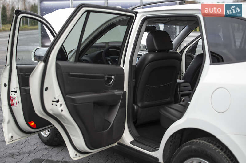 Внедорожник / Кроссовер Hyundai Santa FE 2011 в Самборе фото 46 Внедорожник / Кроссовер Hyundai Santa FE 2011 в Самборе