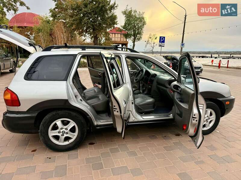 Позашляховик / Кросовер Hyundai Santa FE 2004 в Миколаєві