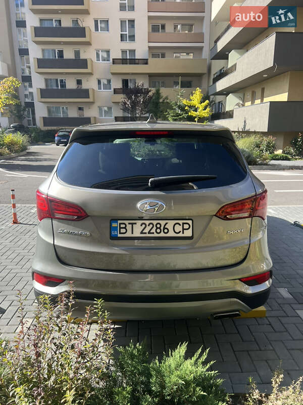 Позашляховик / Кросовер Hyundai Santa FE 2016 в Херсоні