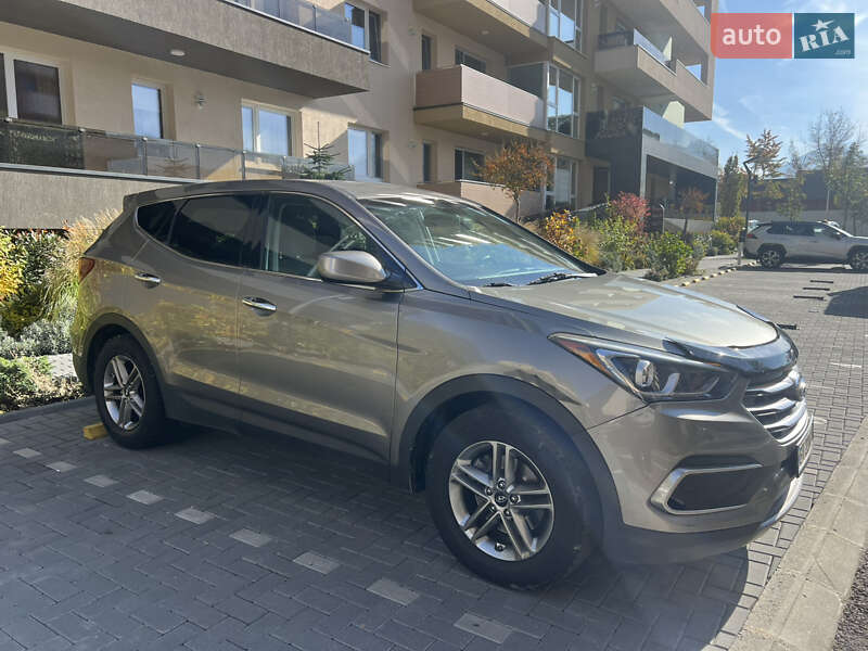 Позашляховик / Кросовер Hyundai Santa FE 2016 в Херсоні
