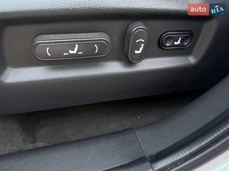 Позашляховик / Кросовер Hyundai Santa FE 2009 в Львові