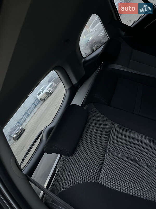 Внедорожник / Кроссовер Hyundai Santa FE 2006 в Синельниково