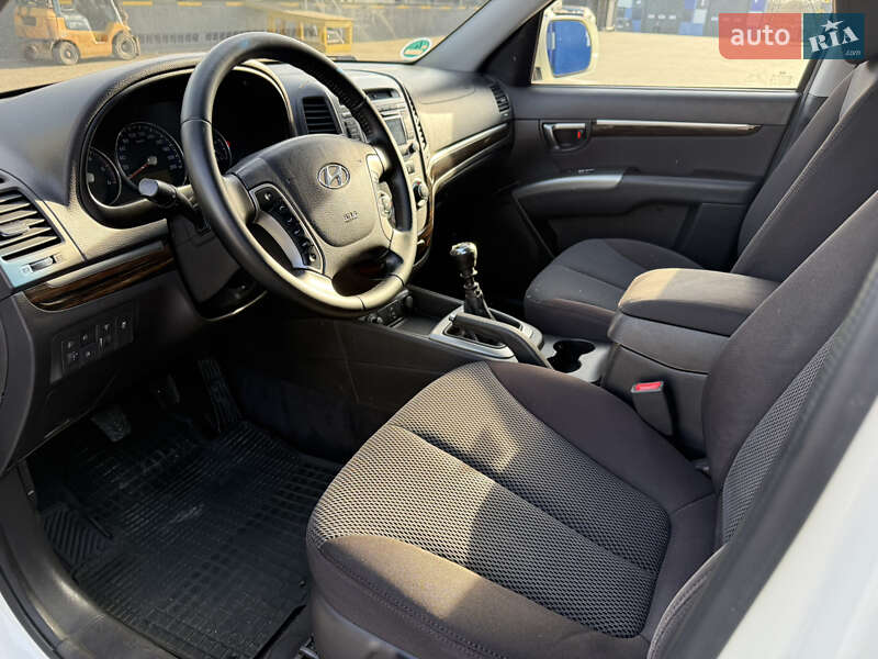 Внедорожник / Кроссовер Hyundai Santa FE 2011 в Ровно фото 27 Внедорожник / Кроссовер Hyundai Santa FE 2011 в Ровно