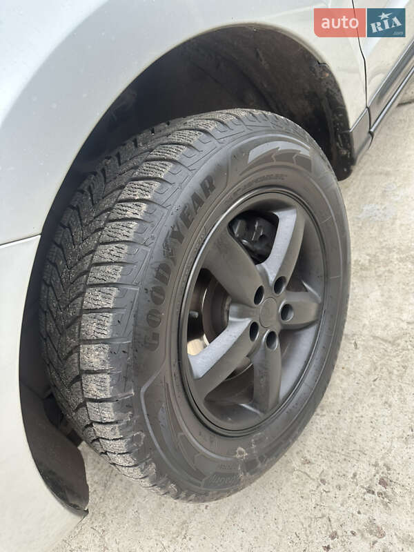 Внедорожник / Кроссовер Hyundai Santa FE 2006 в Житомире фото 31 Внедорожник / Кроссовер Hyundai Santa FE 2006 в Житомире