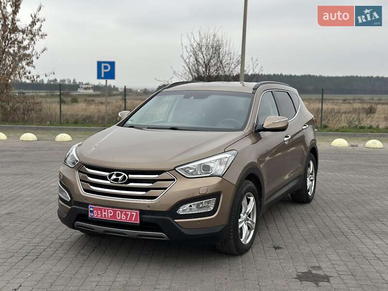 Внедорожник / Кроссовер Hyundai Santa FE 2013 в Радивилове