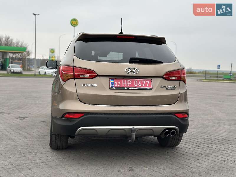 Внедорожник / Кроссовер Hyundai Santa FE 2013 в Радивилове