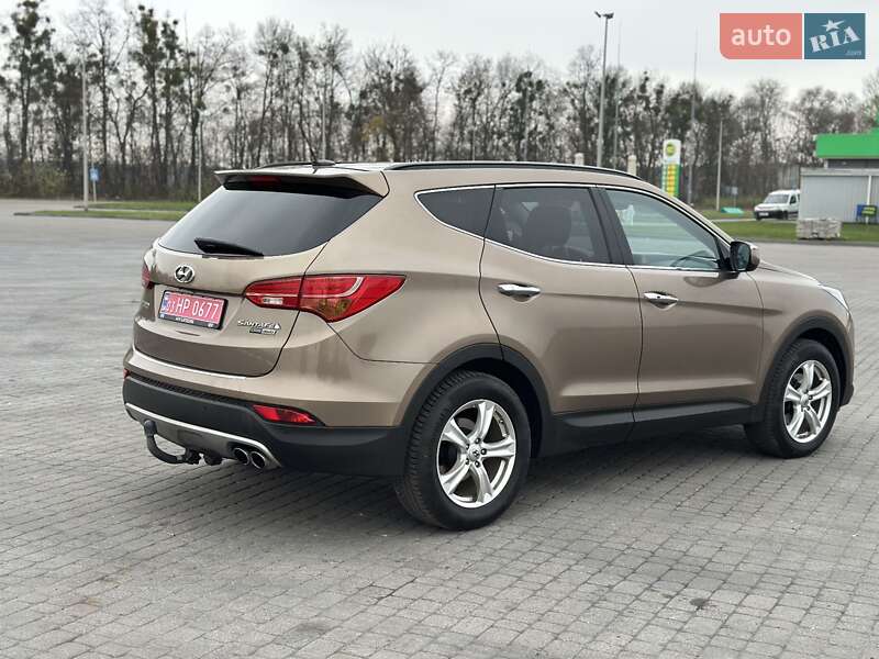 Внедорожник / Кроссовер Hyundai Santa FE 2013 в Радивилове