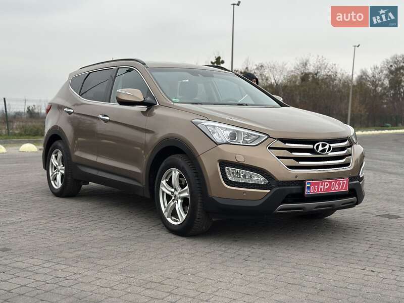 Внедорожник / Кроссовер Hyundai Santa FE 2013 в Радивилове