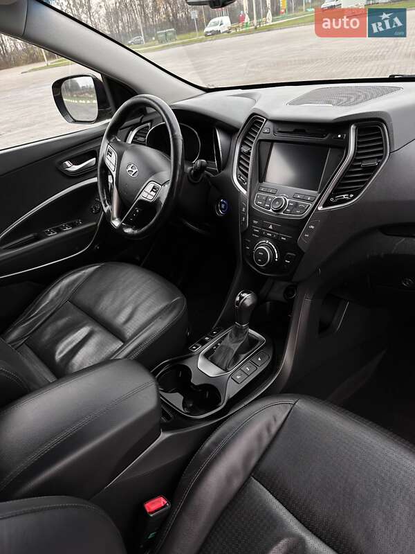Внедорожник / Кроссовер Hyundai Santa FE 2013 в Радивилове