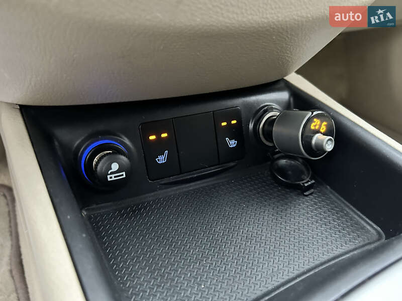 Внедорожник / Кроссовер Hyundai Santa FE 2006 в Радомышле