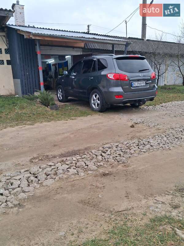 Внедорожник / Кроссовер Hyundai Santa FE 2006 в Яворове