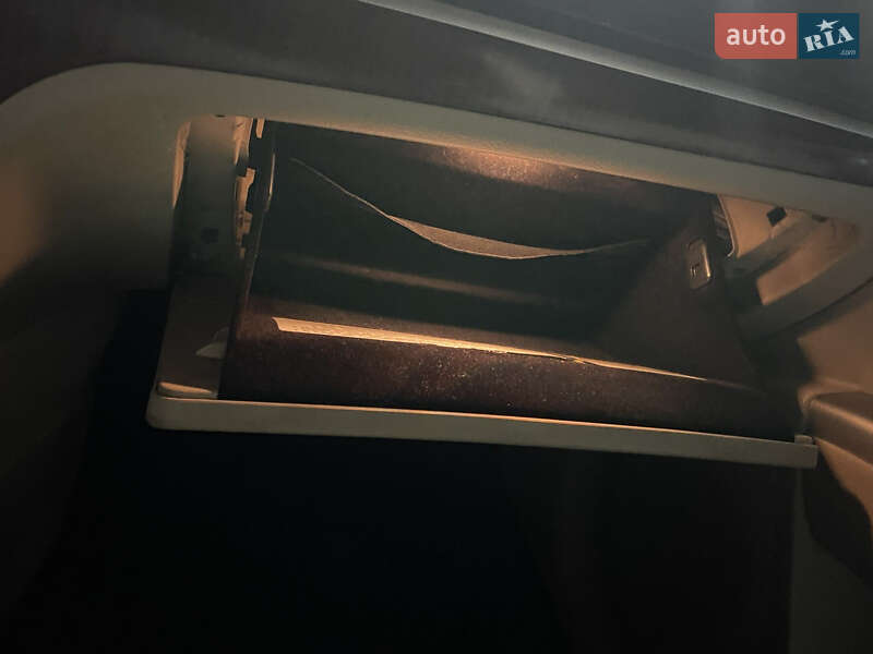 Внедорожник / Кроссовер Hyundai Santa FE 2006 в Киеве