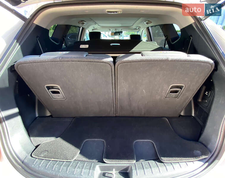 Позашляховик / Кросовер Hyundai Santa FE 2015 в Рівному фото 20 Позашляховик / Кросовер Hyundai Santa FE 2015 в Рівному