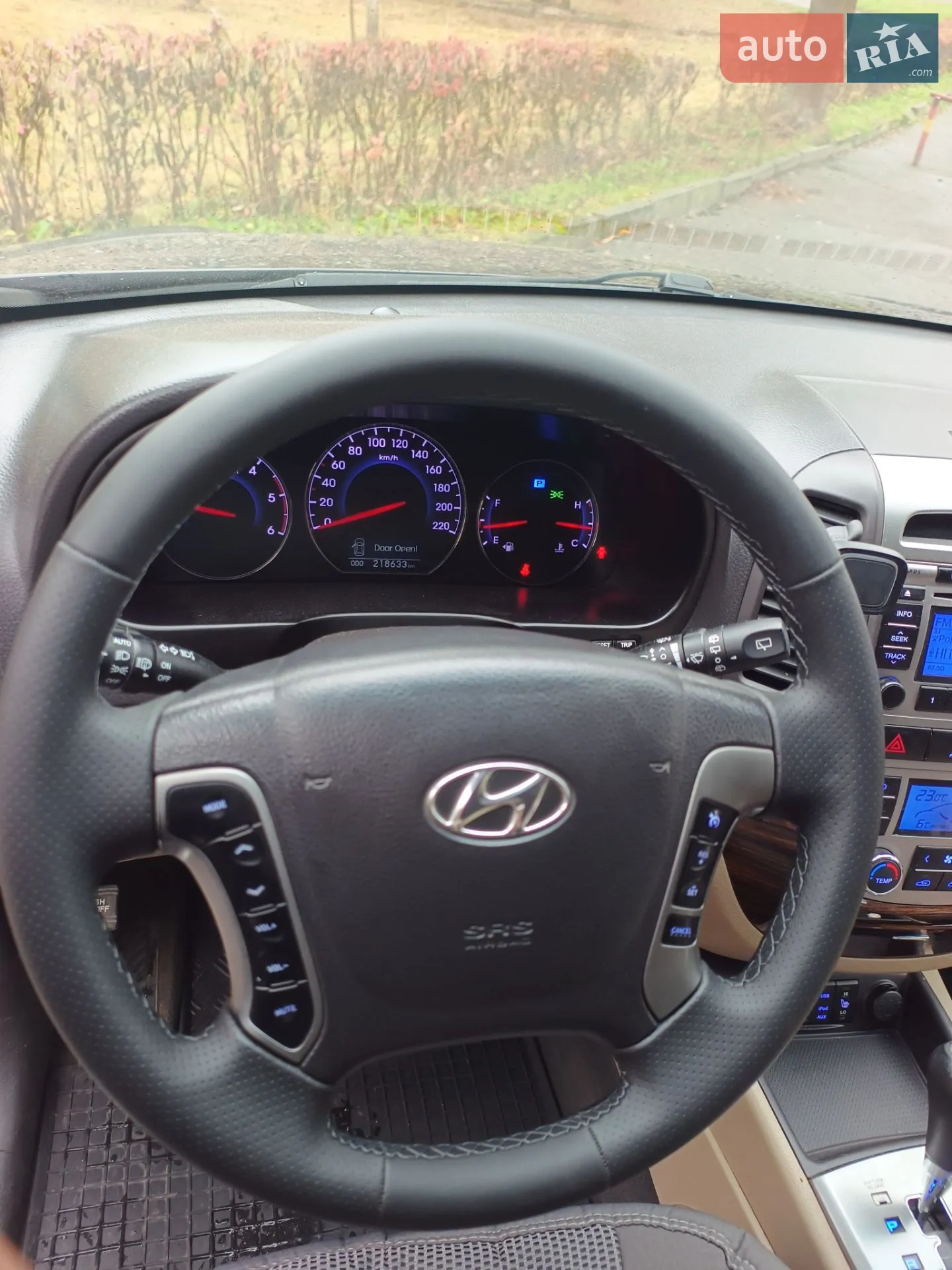 2011 Hyundai Santa Fe - мініатюра 11