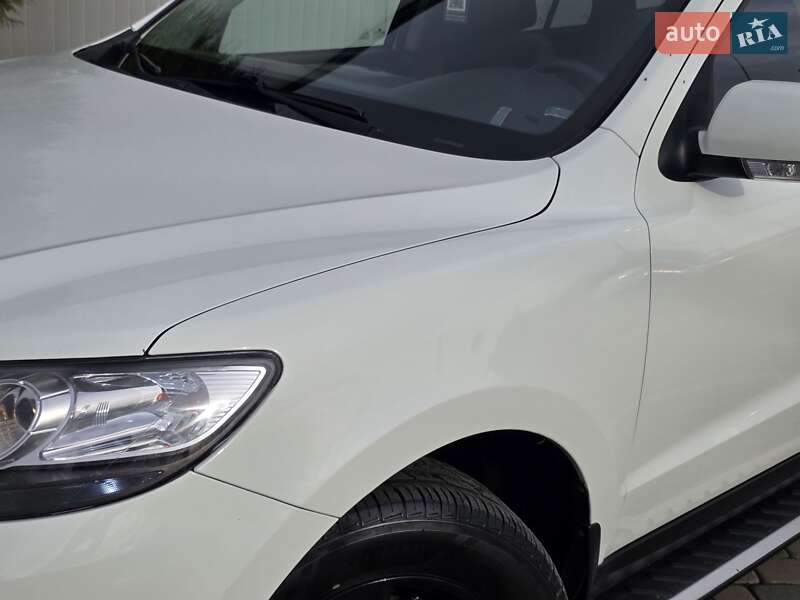 Внедорожник / Кроссовер Hyundai Santa FE 2011 в Ивано-Франковске