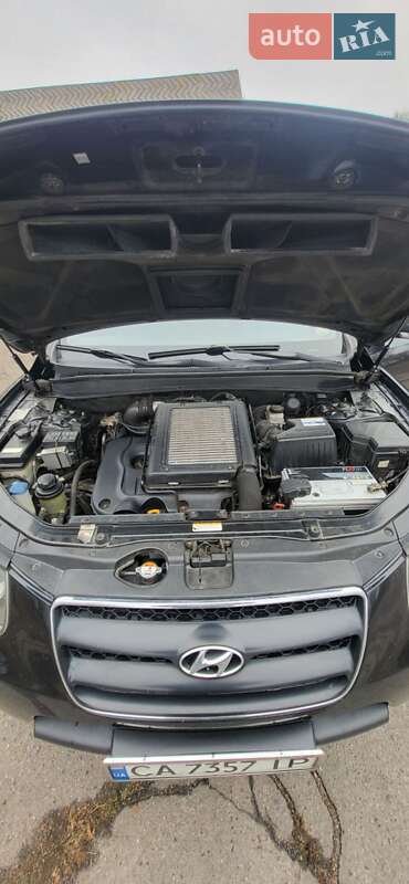 Внедорожник / Кроссовер Hyundai Santa FE 2009 в Черкассах