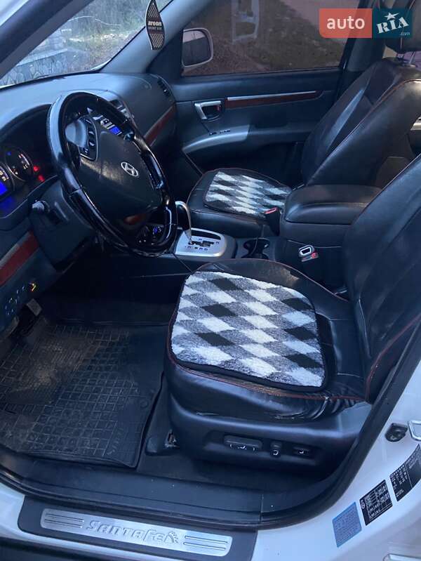 Внедорожник / Кроссовер Hyundai Santa FE 2008 в Ильинцах фото 10 Внедорожник / Кроссовер Hyundai Santa FE 2008 в Ильинцах