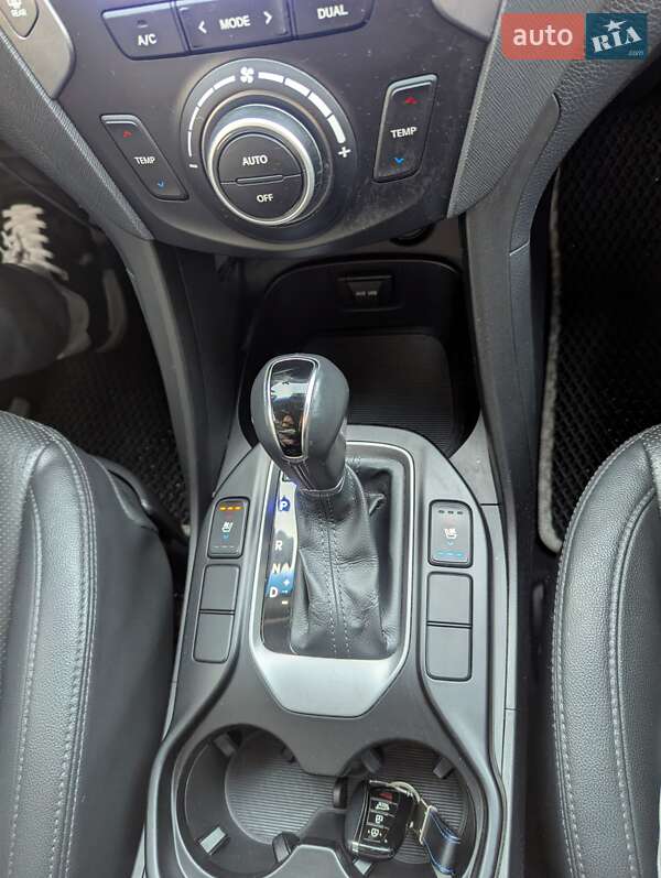 Внедорожник / Кроссовер Hyundai Santa FE 2014 в Киеве фото 18 Внедорожник / Кроссовер Hyundai Santa FE 2014 в Киеве