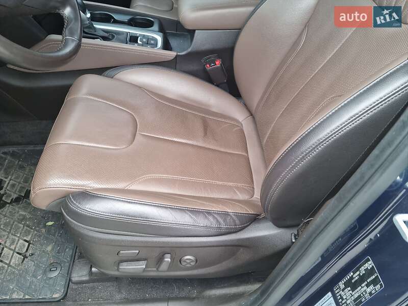 Позашляховик / Кросовер Hyundai Santa FE 2018 в Вінниці