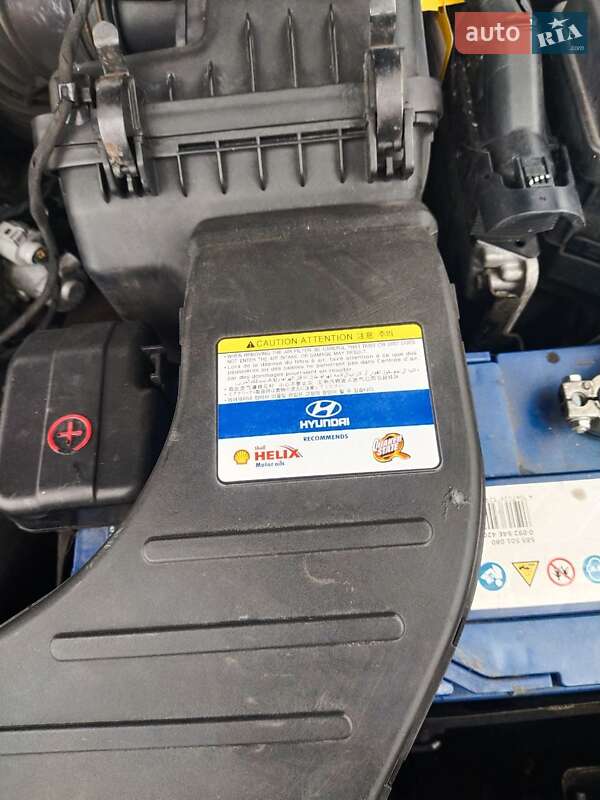 Внедорожник / Кроссовер Hyundai Santa FE 2011 в Киеве