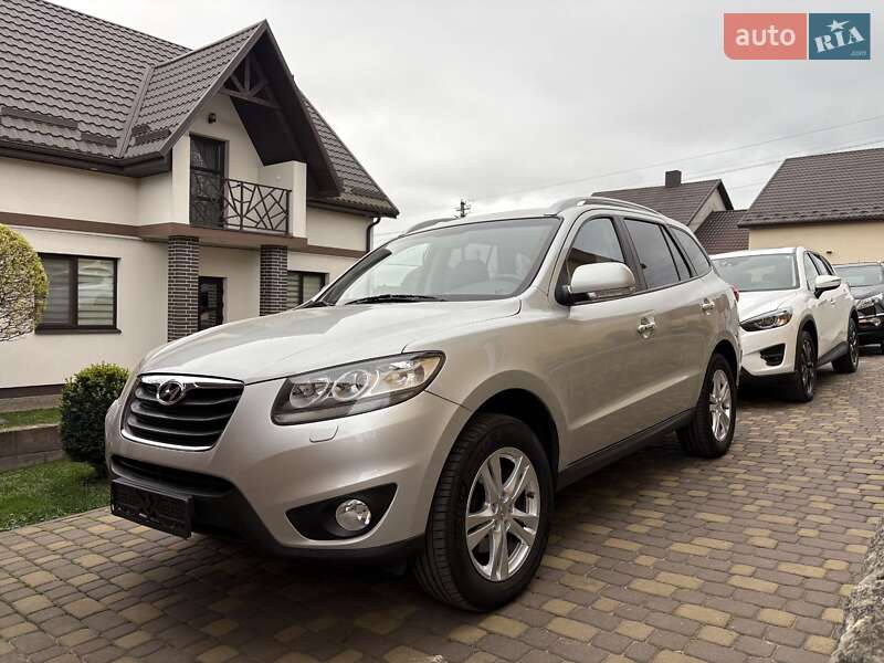 Внедорожник / Кроссовер Hyundai Santa FE 2011 в Ровно фото 4 Внедорожник / Кроссовер Hyundai Santa FE 2011 в Ровно