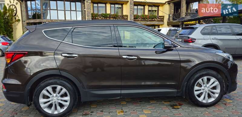 Внедорожник / Кроссовер Hyundai Santa FE 2017 в Тернополе
