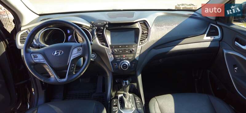 Внедорожник / Кроссовер Hyundai Santa FE 2017 в Тернополе