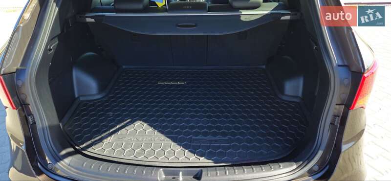 Внедорожник / Кроссовер Hyundai Santa FE 2017 в Тернополе