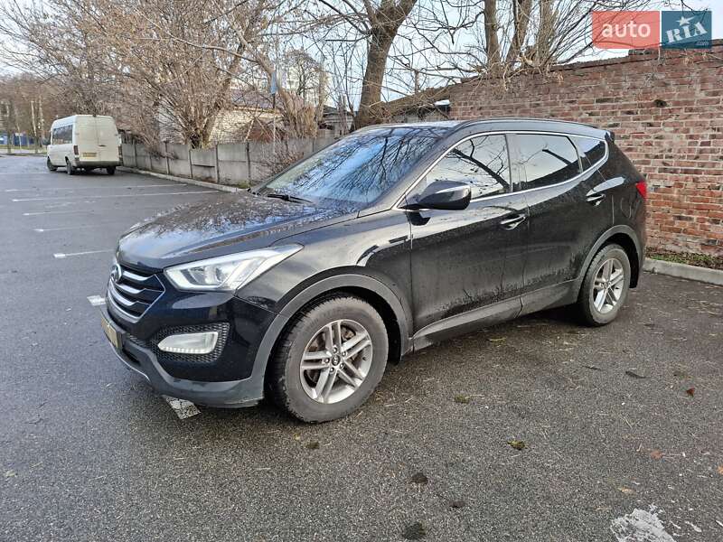 Внедорожник / Кроссовер Hyundai Santa FE 2014 в Чернигове