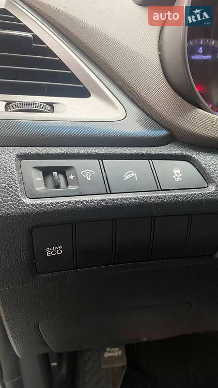 Внедорожник / Кроссовер Hyundai Santa FE 2015 в Виннице фото 21 Внедорожник / Кроссовер Hyundai Santa FE 2015 в Виннице
