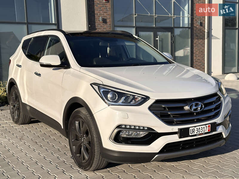 Внедорожник / Кроссовер Hyundai Santa FE 2016 в Тернополе