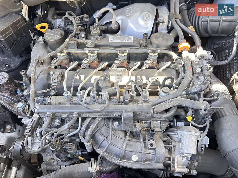 Внедорожник / Кроссовер Hyundai Santa FE 2016 в Тернополе