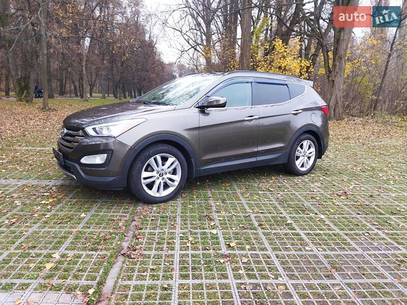 Внедорожник / Кроссовер Hyundai Santa FE 2014 в Киеве фото 4 Внедорожник / Кроссовер Hyundai Santa FE 2014 в Киеве