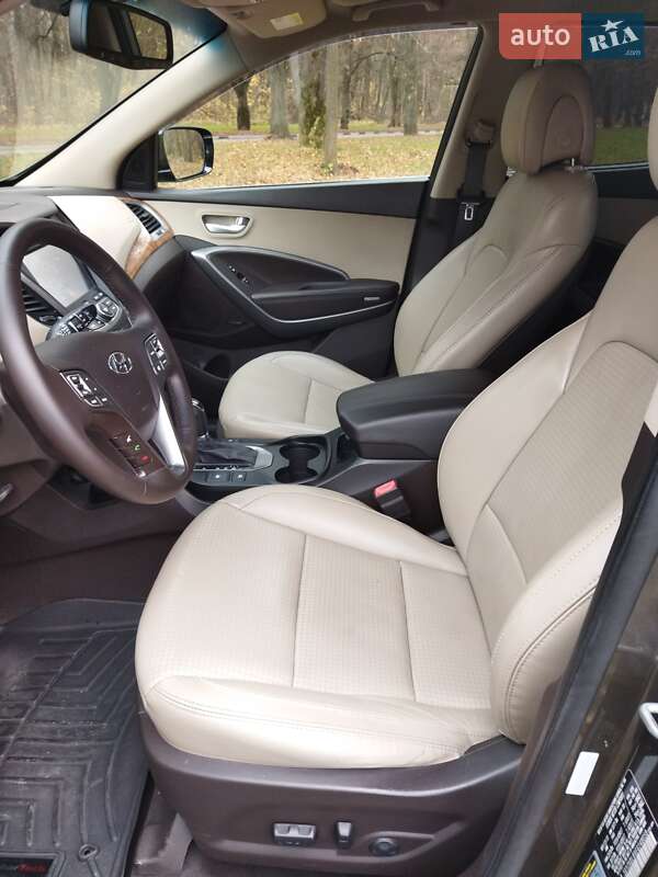Внедорожник / Кроссовер Hyundai Santa FE 2014 в Киеве фото 38 Внедорожник / Кроссовер Hyundai Santa FE 2014 в Киеве