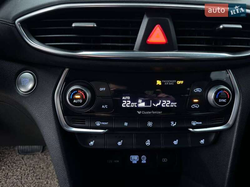 Внедорожник / Кроссовер Hyundai Santa FE 2018 в Киеве