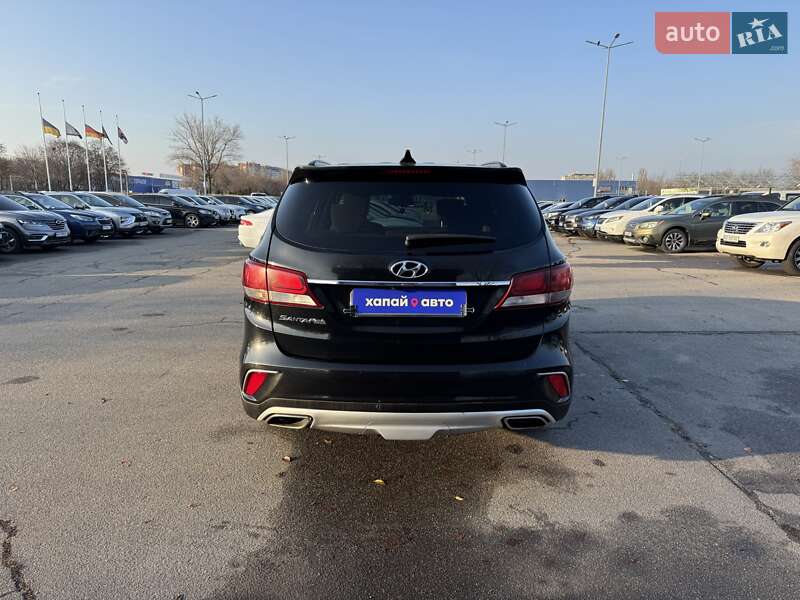 Внедорожник / Кроссовер Hyundai Santa FE 2017 в Днепре фото 6 Внедорожник / Кроссовер Hyundai Santa FE 2017 в Днепре