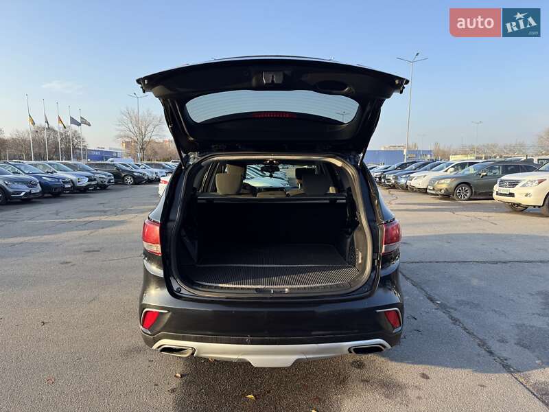 Внедорожник / Кроссовер Hyundai Santa FE 2017 в Днепре фото 9 Внедорожник / Кроссовер Hyundai Santa FE 2017 в Днепре
