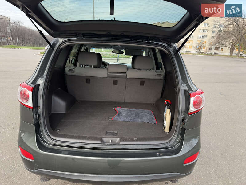 Внедорожник / Кроссовер Hyundai Santa FE 2012 в Краматорске