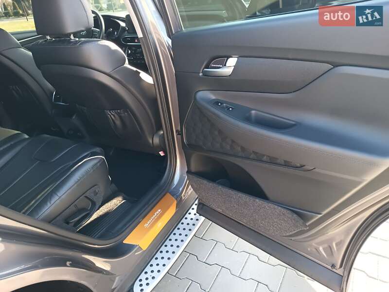 Внедорожник / Кроссовер Hyundai Santa FE 2018 в Измаиле фото 34 Внедорожник / Кроссовер Hyundai Santa FE 2018 в Измаиле
