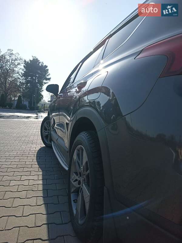 Внедорожник / Кроссовер Hyundai Santa FE 2018 в Измаиле фото 16 Внедорожник / Кроссовер Hyundai Santa FE 2018 в Измаиле